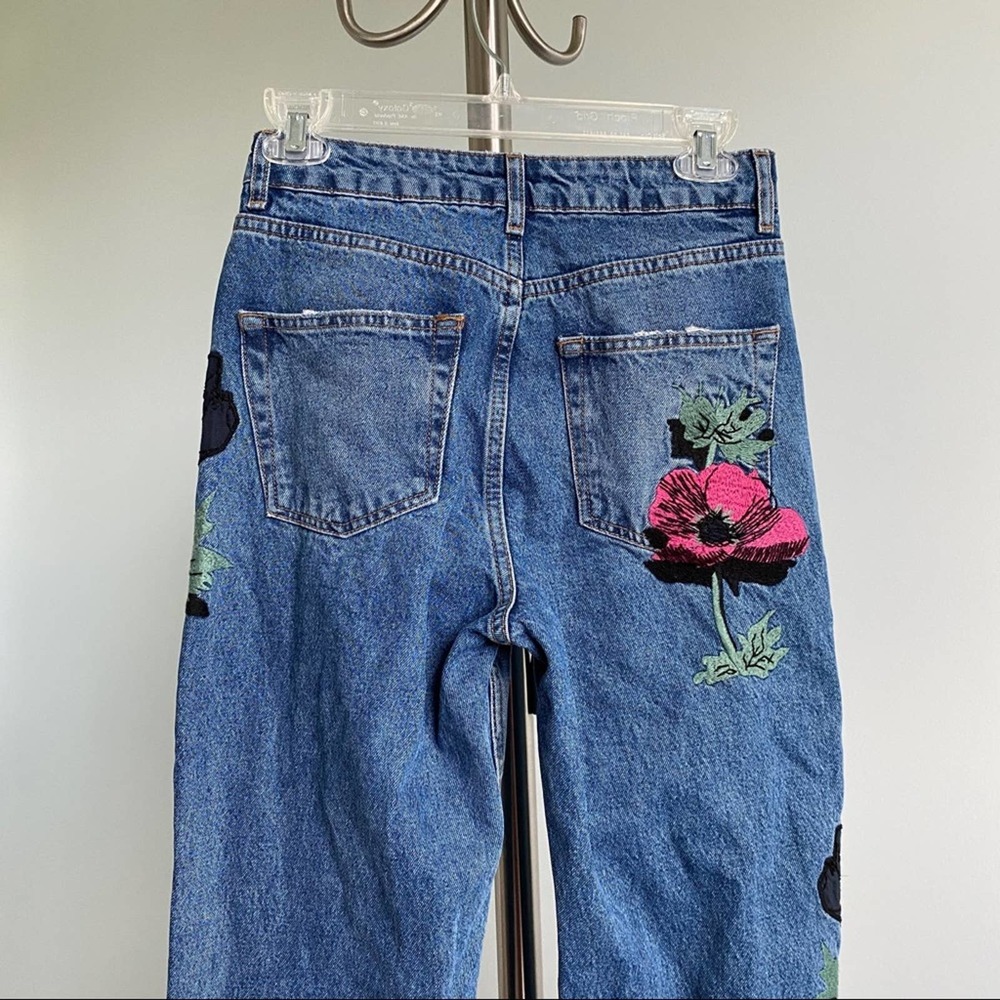 Topshop Moto Boyfriend Embroidered Jeans - Picture 6 of 7